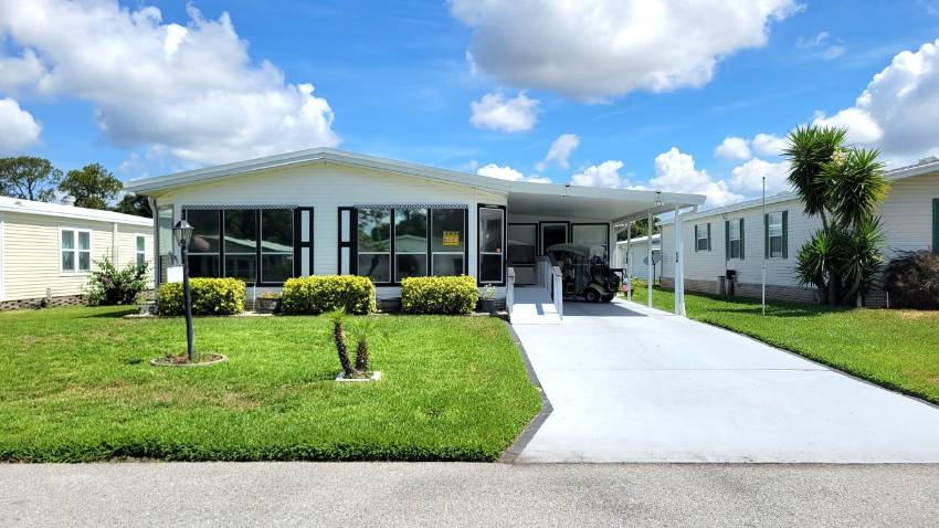 538 Tahiti Dr. a Lake Wales, FL Mobile or Manufactured Home for Sale